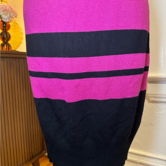 Say What Women's V-Neck Short Sleeve Sweater Dress - Picture 9 of 13